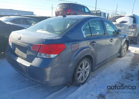 2013 Subaru Legacy 2.5I Limited z USA, uszkodzony, nr VIN 4S3BMCL64D3040309